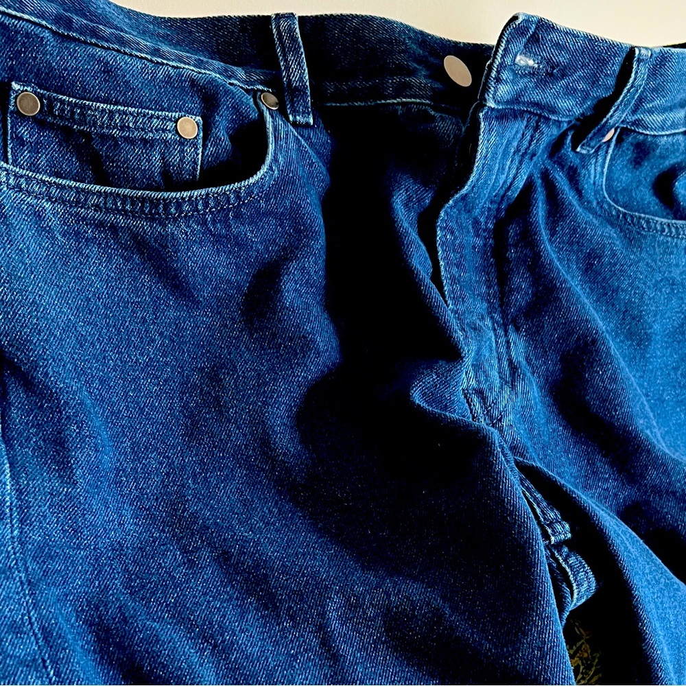 Slim Fit COS Mid rise tapered leg 33/34 - Brand New!